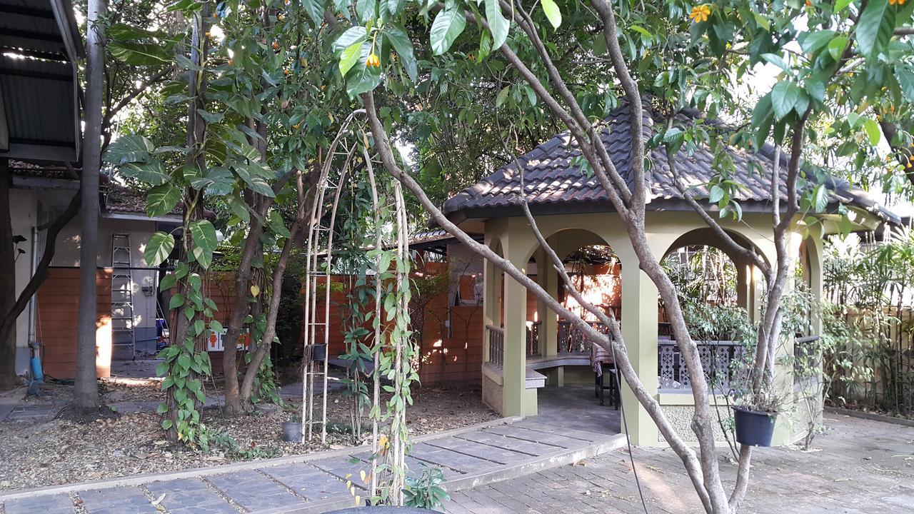 Coc Guest House & Hostel Chiang Mai Eksteriør billede