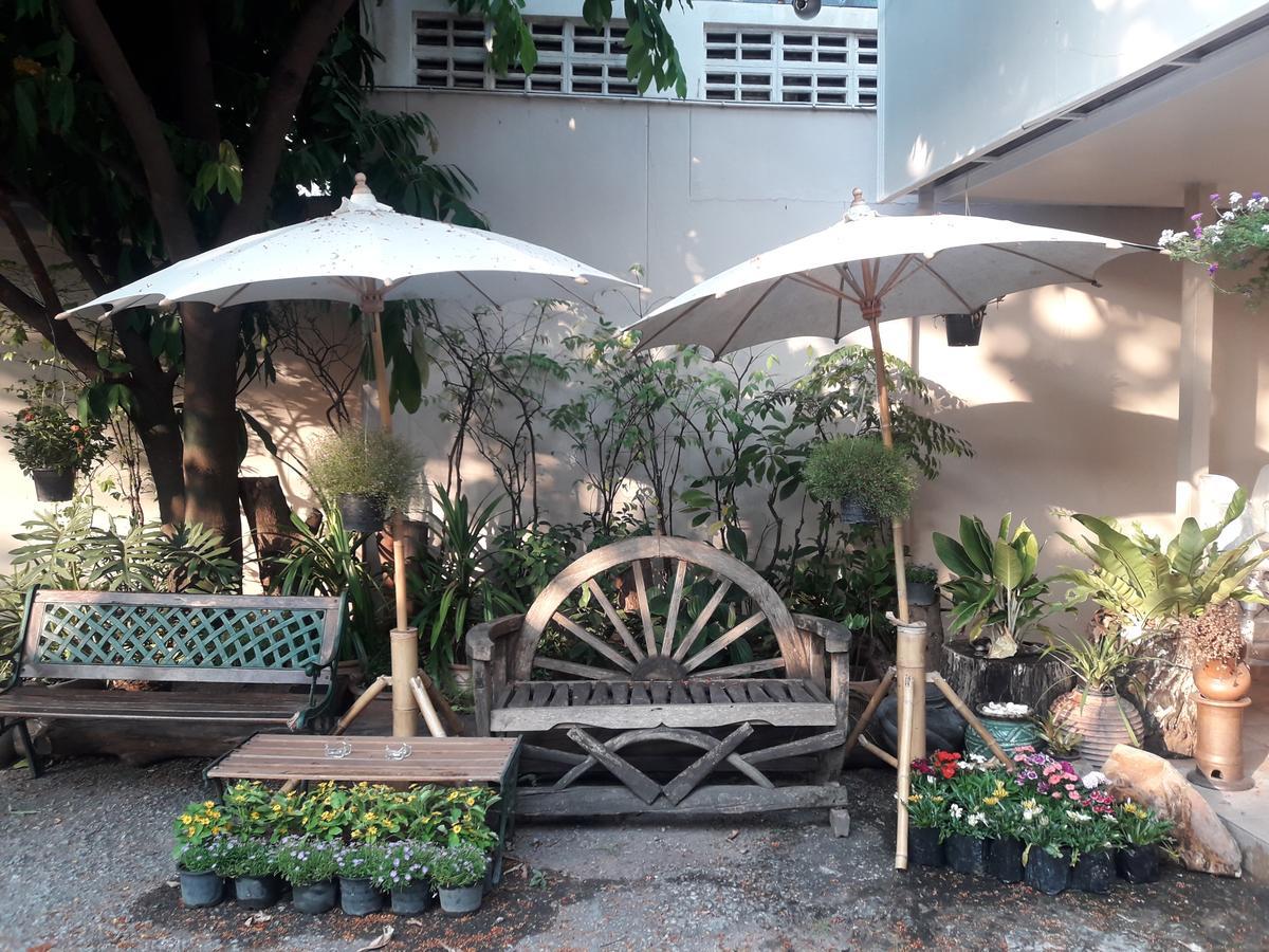 Coc Guest House & Hostel Chiang Mai Eksteriør billede